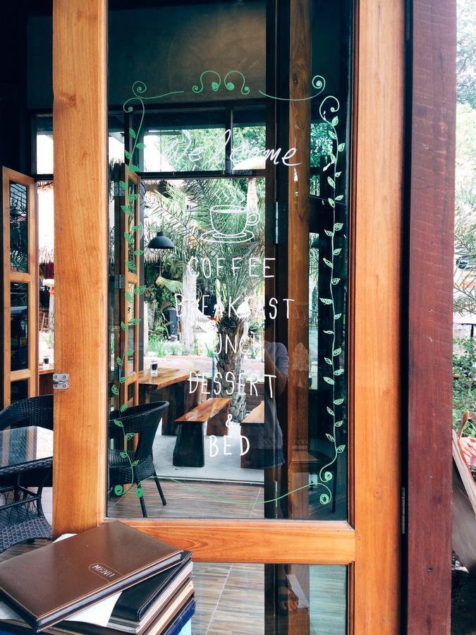 Bloom Cafe & Hostel Koh Lipe Exterior photo